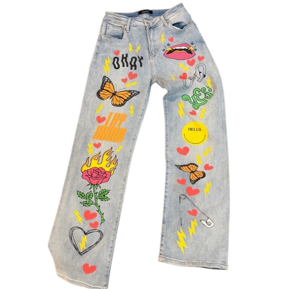 AKIRA Denim - AKIRA Graphic Butterfly Pop Art Jeans High Rise Statement Denim Size 27
